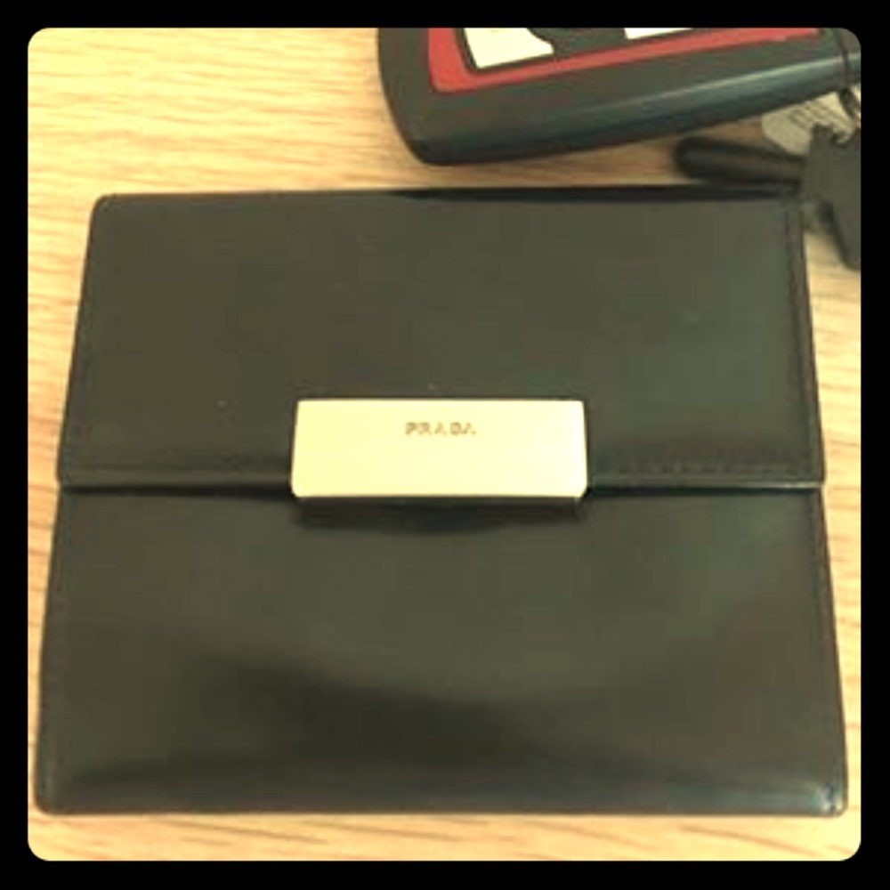 Authentic Prada credit card/coin wallet.